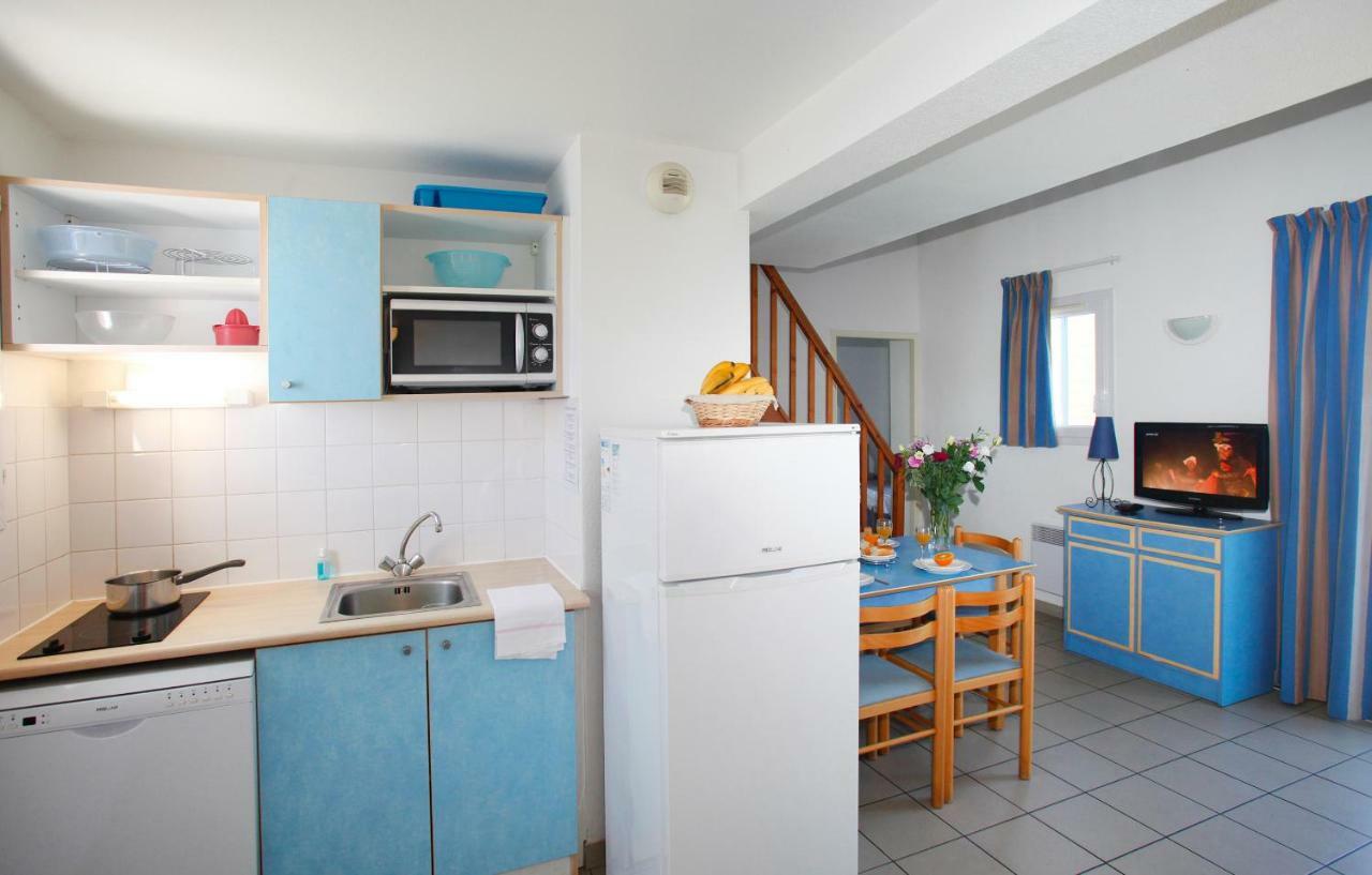 Residence Odalys Le Village Des Amareyeurs Le Château-dʼOléron Kültér fotó